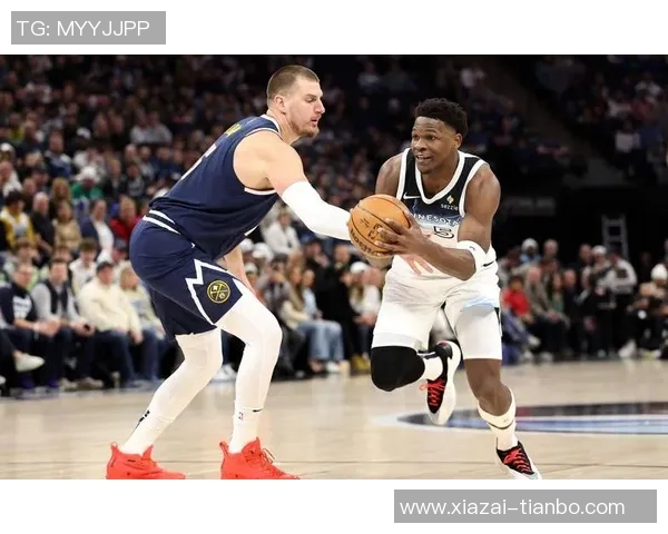 爱德华兹首战狂砍41分打破队史纪录超越唐斯36分的辉煌表现